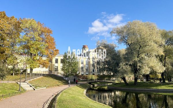 Продам двухкомнатную (2-комн.) квартиру, Садовая ул, д. 49, Санкт-Петербург г