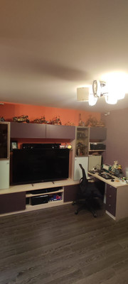 Продам трехкомнатную (3-комн.) квартиру, Салтыковская ул, 7к1, Москва г