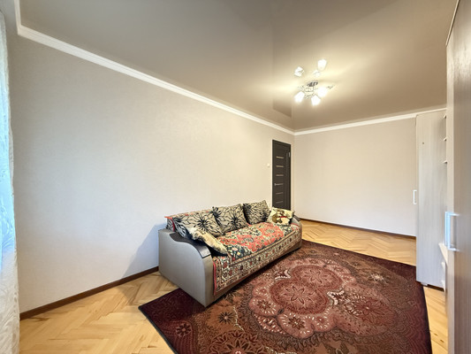 Продам однокомнатную (1-комн.) квартиру, Кооперативный пер, 2, Нальчик г