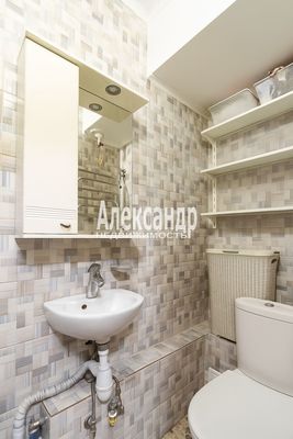 Продам таунхаус в поселке Золотые Ключи, Александровская ул, Нижняя д, 15 км от города