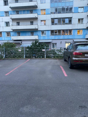 Сдам машиноместо 11 м2, Беринга ул, 27к5, Санкт-Петербург г