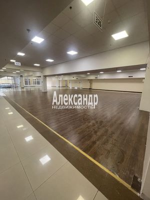 Сдам склад 426 м2, Новолитовская ул, 15Д, Санкт-Петербург г