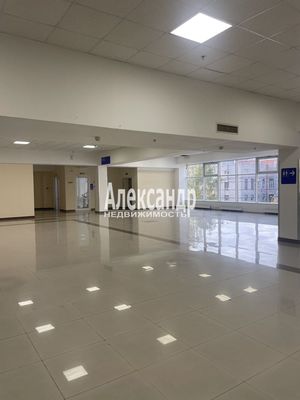 Сдам склад 426 м2, Новолитовская ул, 15Д, Санкт-Петербург г