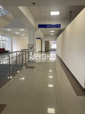 Сдам склад 426 м2, Новолитовская ул, 15Д, Санкт-Петербург г