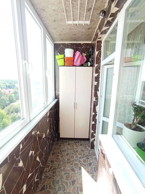 Продам двухкомнатную (2-комн.) квартиру, Интернациональная ул, 5, Калининград г