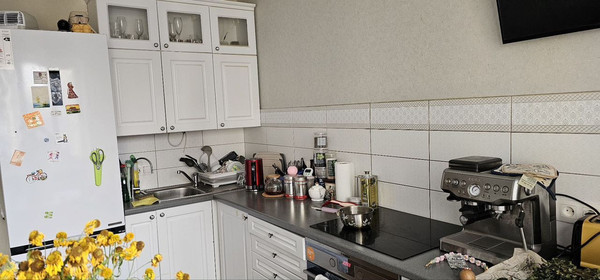 Продам трехкомнатную (3-комн.) квартиру, Фёдора Абрамова ул, 21к1, Парголово п