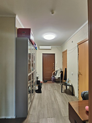Продам трехкомнатную (3-комн.) квартиру, Фёдора Абрамова ул, 21к1, Парголово п