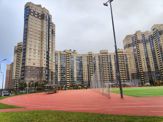 Продам трехкомнатную (3-комн.) квартиру, Фёдора Абрамова ул, 21к1, Парголово п