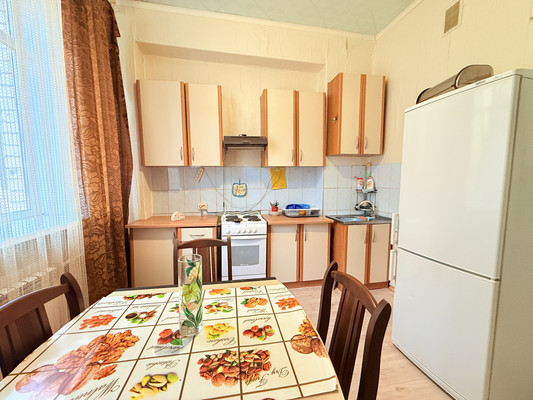 Продам однокомнатную (1-комн.) квартиру, 50 лет Комсомола ул, 10, Переславль-Залесский г