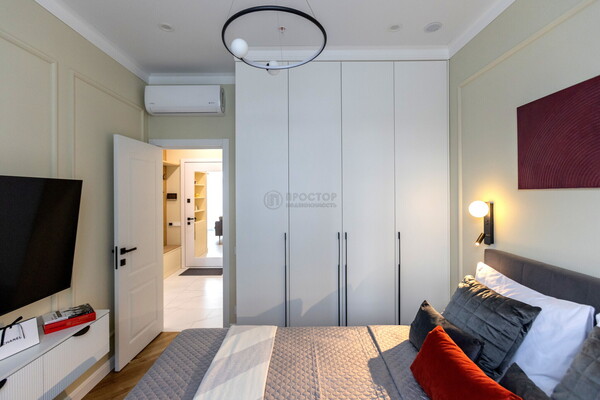 Продам однокомнатную (1-комн.) квартиру, Академика Королева ул, 13, Москва г