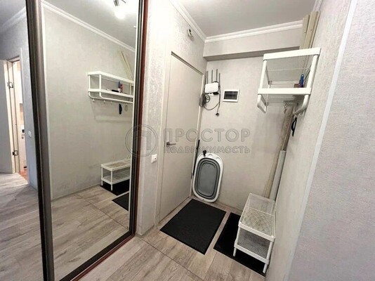 Продам двухкомнатную (2-комн.) квартиру, Студенческая ул, 17, Москва г