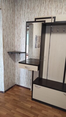 Продам двухкомнатную (2-комн.) квартиру, Изюмская ул, 37к2, Москва г