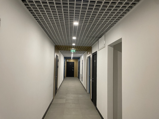 Продам трехкомнатную (3-комн.) квартиру, Цветочная ул, 5к1, Дудкино д