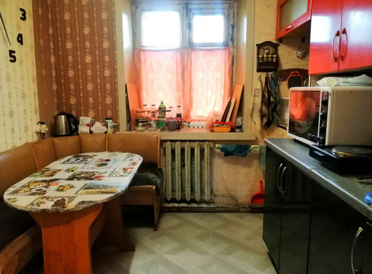 Продам двухкомнатную (2-комн.) квартиру, Советская ул, 16, Купанское с