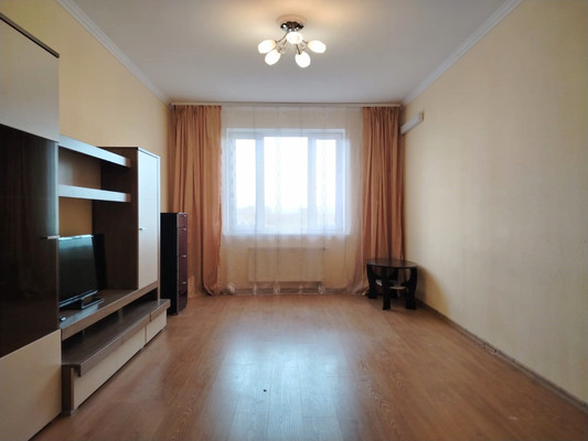 Продам трехкомнатную (3-комн.) квартиру, Митинская ул, 28к2, Москва г