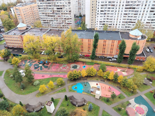 Продам трехкомнатную (3-комн.) квартиру, Митинская ул, 28к2, Москва г