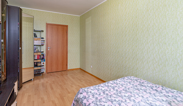 Продам многокомнатную квартиру, Освобождения ул, 31Ак1, Красное Село г