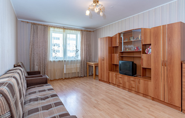 Продам многокомнатную квартиру, Освобождения ул, 31Ак1, Красное Село г