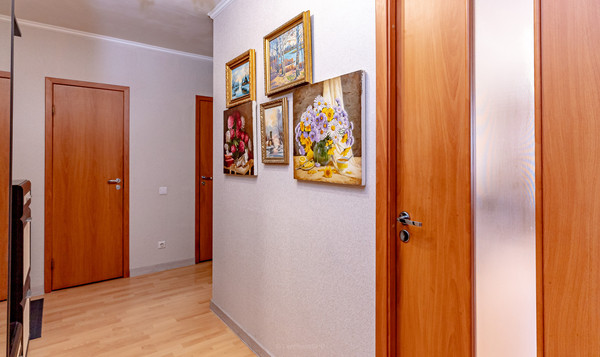 Продам многокомнатную квартиру, Освобождения ул, 31Ак1, Красное Село г
