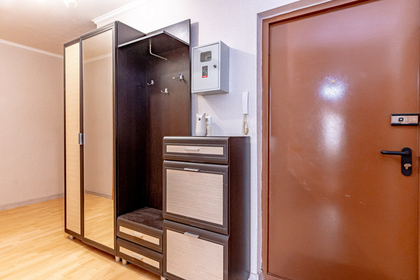 Продам многокомнатную квартиру, Освобождения ул, 31Ак1, Красное Село г
