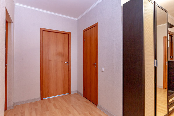 Продам многокомнатную квартиру, Освобождения ул, 31Ак1, Красное Село г