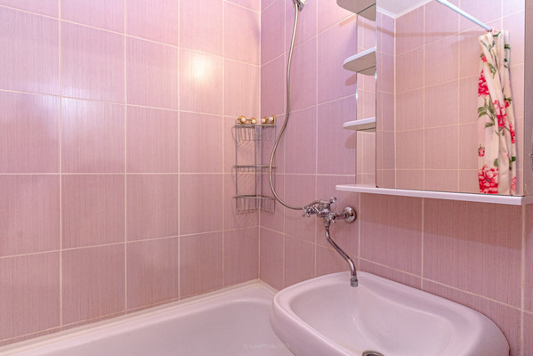 Продам многокомнатную квартиру, Освобождения ул, 31Ак1, Красное Село г