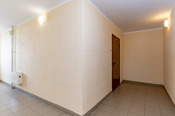 Продам многокомнатную квартиру, Освобождения ул, 31Ак1, Красное Село г