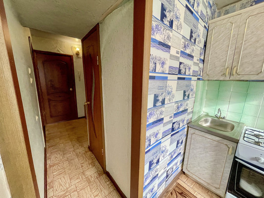 Продам двухкомнатную (2-комн.) квартиру, 1-й Микрорайон ул, 21, Эльбан рп