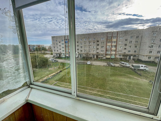 Продам двухкомнатную (2-комн.) квартиру, 1-й Микрорайон ул, 21, Эльбан рп
