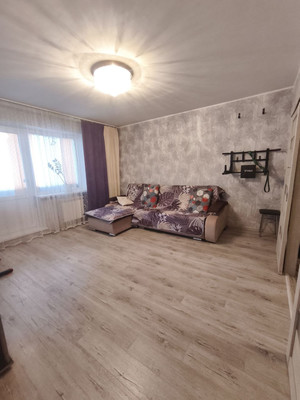 Продам трехкомнатную (3-комн.) квартиру, 9 Мая ул, 26, Красноярск г