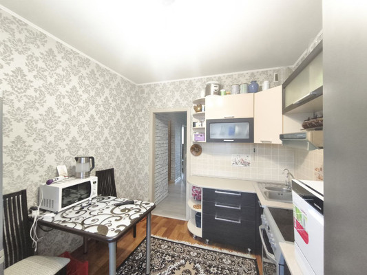 Продам трехкомнатную (3-комн.) квартиру, 9 Мая ул, 26, Красноярск г