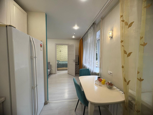 Продам трехкомнатную (3-комн.) квартиру, Мингажева ул, 125, Уфа г