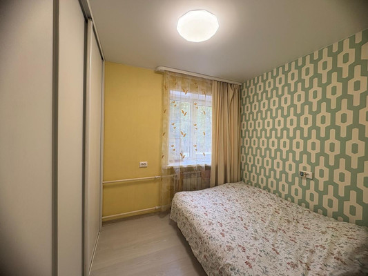 Продам трехкомнатную (3-комн.) квартиру, Мингажева ул, 125, Уфа г