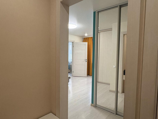 Продам трехкомнатную (3-комн.) квартиру, Мингажева ул, 125, Уфа г