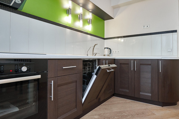 Продам двухкомнатную (2-комн.) квартиру, Высотная ул, 3, Домодедово с