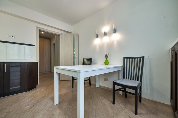 Продам двухкомнатную (2-комн.) квартиру, Высотная ул, 3, Домодедово с