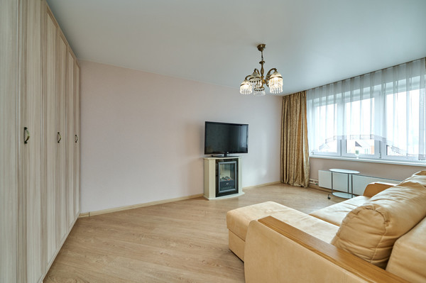 Продам двухкомнатную (2-комн.) квартиру, Высотная ул, 3, Домодедово с