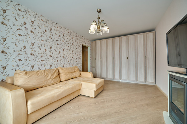 Продам двухкомнатную (2-комн.) квартиру, Высотная ул, 3, Домодедово с