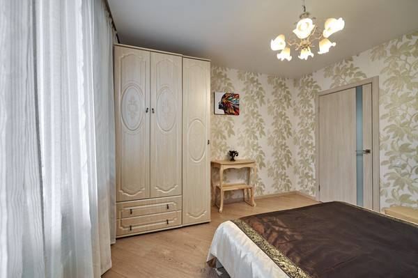 Продам двухкомнатную (2-комн.) квартиру, Высотная ул, 3, Домодедово с