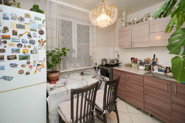 Продам трехкомнатную (3-комн.) квартиру, Чекистов пр-кт, 3/1, Краснодар г