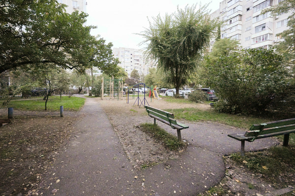 Продам трехкомнатную (3-комн.) квартиру, Чекистов пр-кт, 3/1, Краснодар г