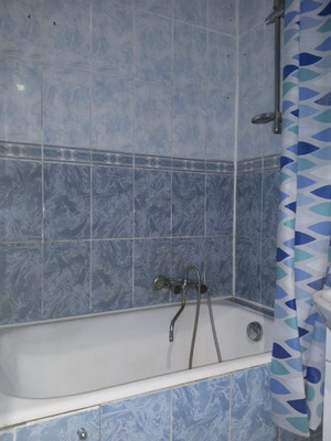 Продам двухкомнатную (2-комн.) квартиру, Технический проезд, 4, Великий Новгород г