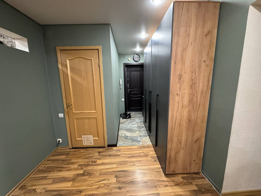 Продам двухкомнатную (2-комн.) квартиру, 70 лет Октября ул, 12, Стрехнино с