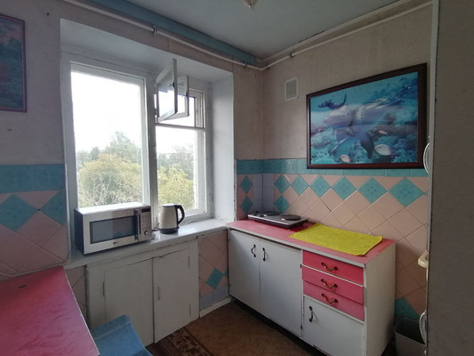 Продам двухкомнатную (2-комн.) квартиру, Рокоссовского ул, 20кб, Ишим г