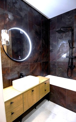 Продам двухкомнатную (2-комн.) квартиру, Октябрьская ул, 12к2, Калининград г