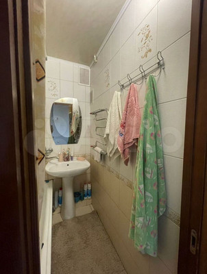 Продам многокомнатную квартиру, Димитрова ул, 23, Майкоп г