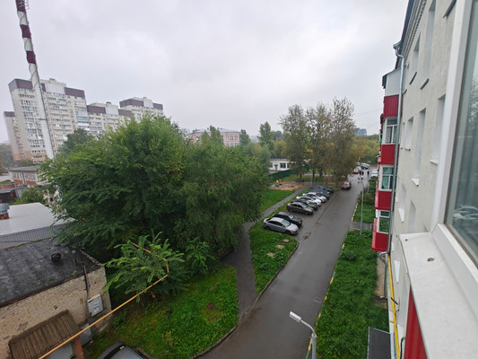 Продам комнату в 5-комн. квартире, Роторная ул, 11, Казань г