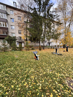 Продам трехкомнатную (3-комн.) квартиру, Николая Ершова ул, 55кБ, Казань г