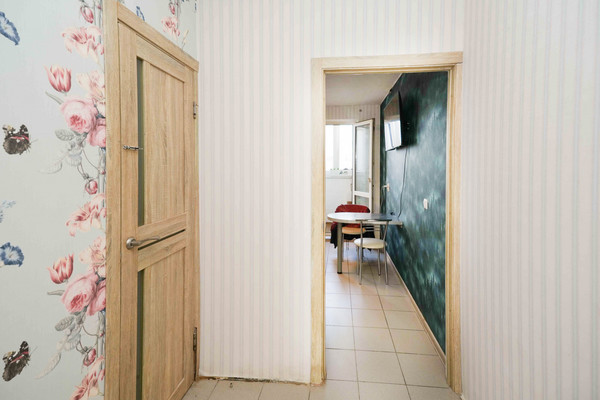 Продам однокомнатную (1-комн.) квартиру, Кружевная ул, 7, Краснодар г