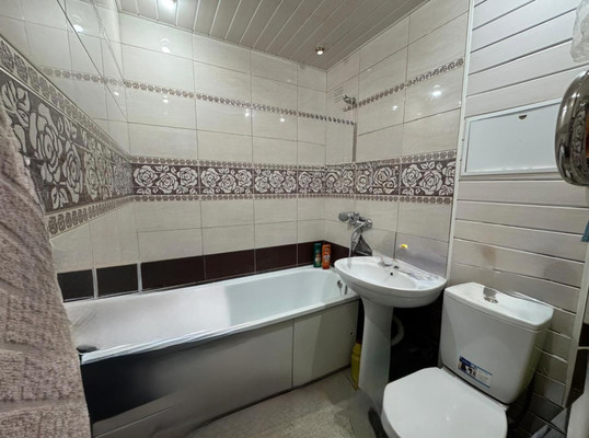 Продам однокомнатную (1-комн.) квартиру, Мальбахова ул, 58, Нальчик г